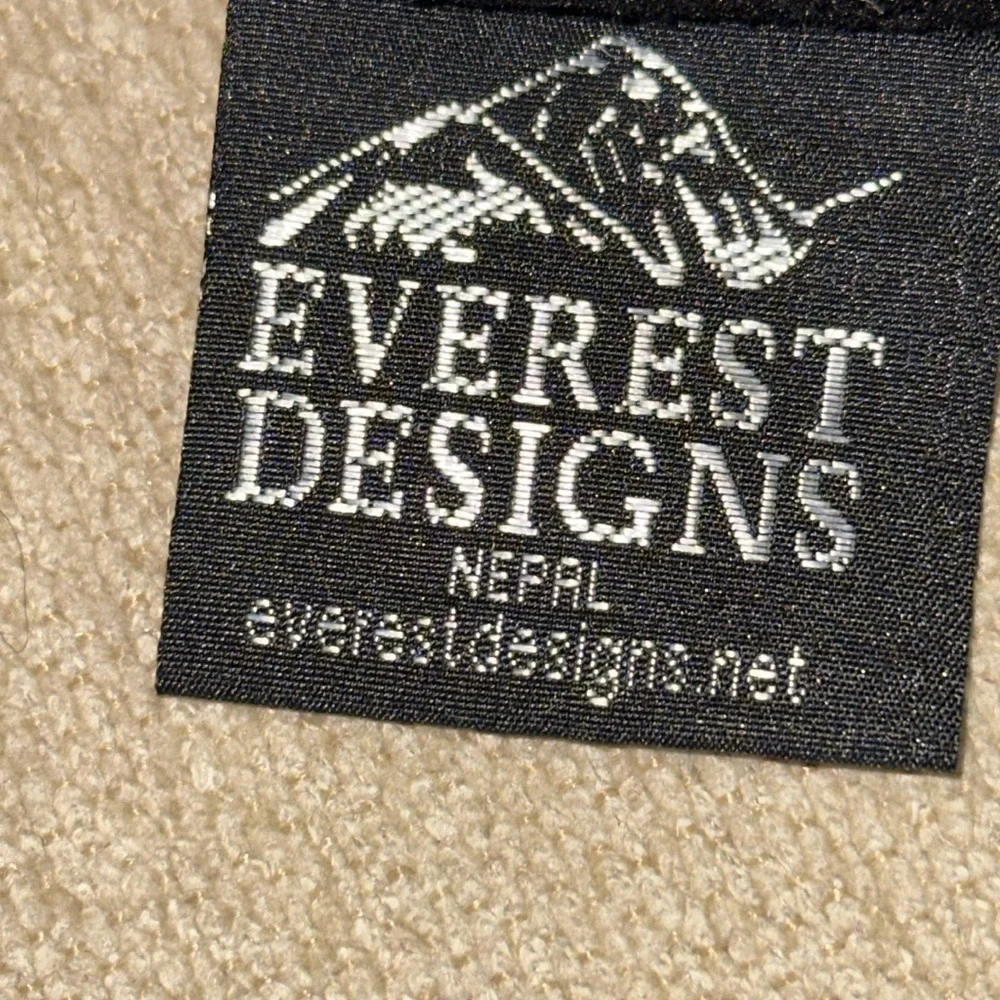 EVEREST DESIGNS Wool Fully Lined Kids Hat With Earflaps Hand-knit in Nepal